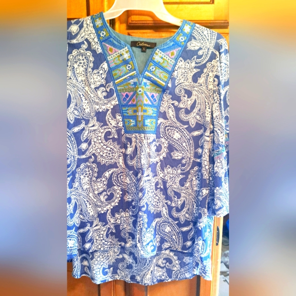 Caleoas Embroidered Paisley Split Round Neck 3/4 Sleeve Tunic Boho Cottagecore L